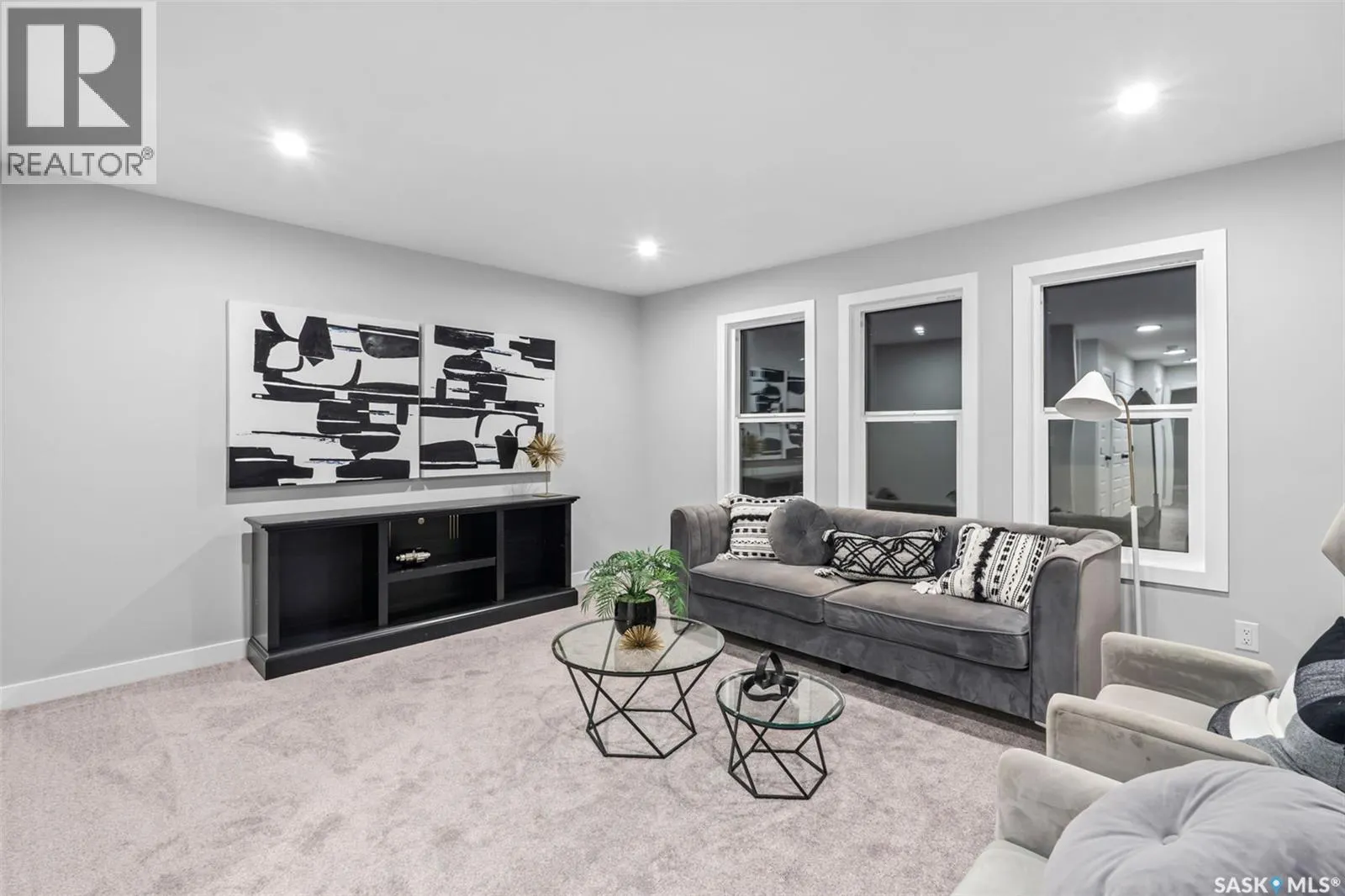 959 Traeger MANOR