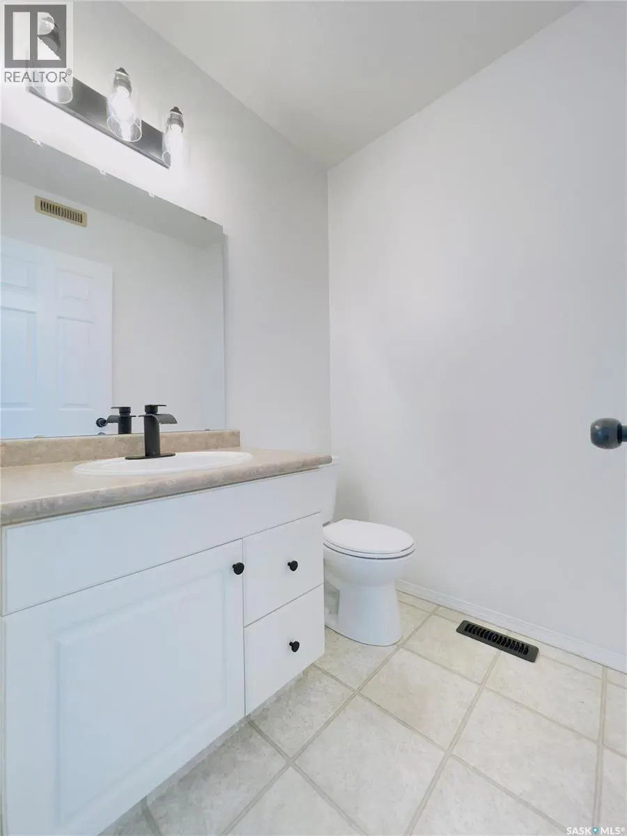 10338 Wascana ESTATES