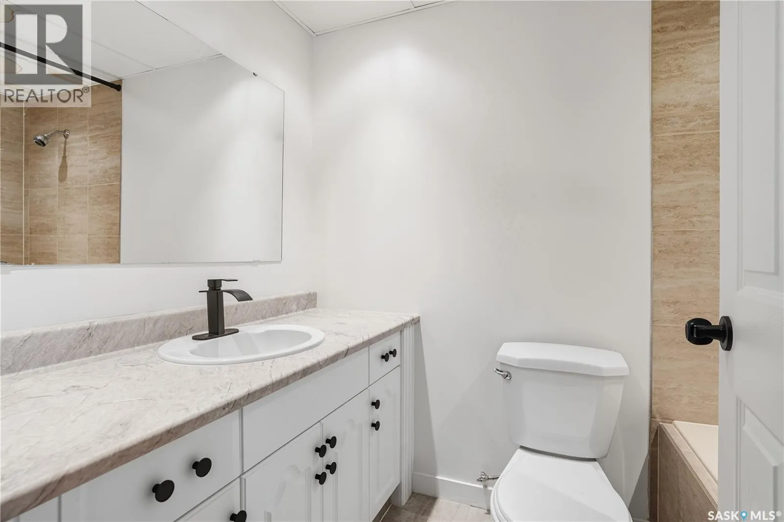 10338 Wascana ESTATES