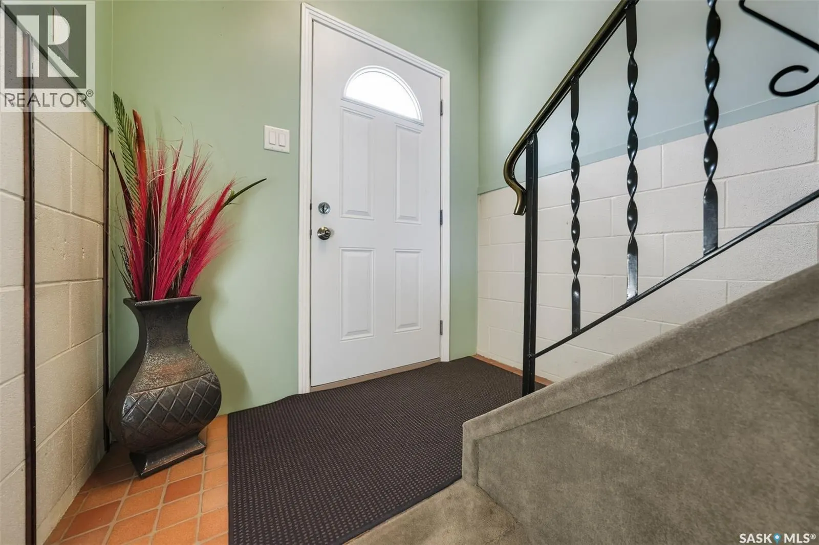 3810 Centennial DRIVE