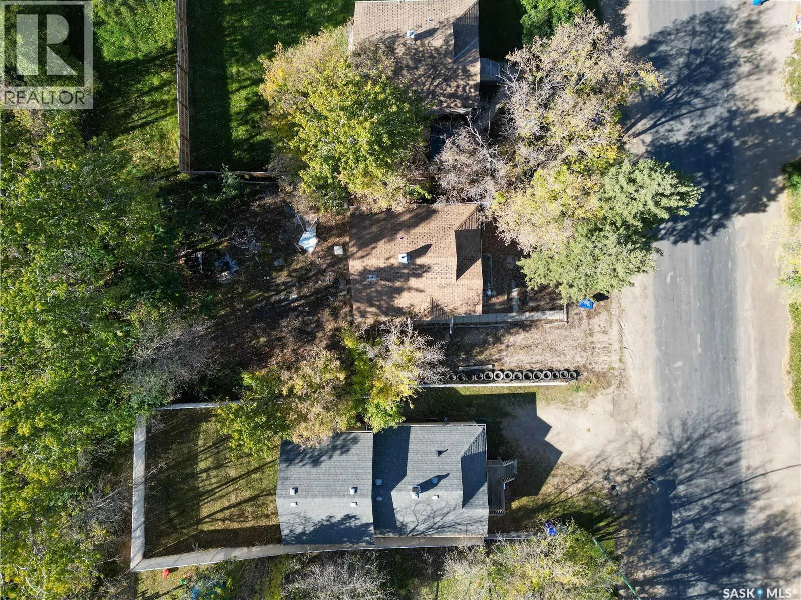 669 18th STREET W