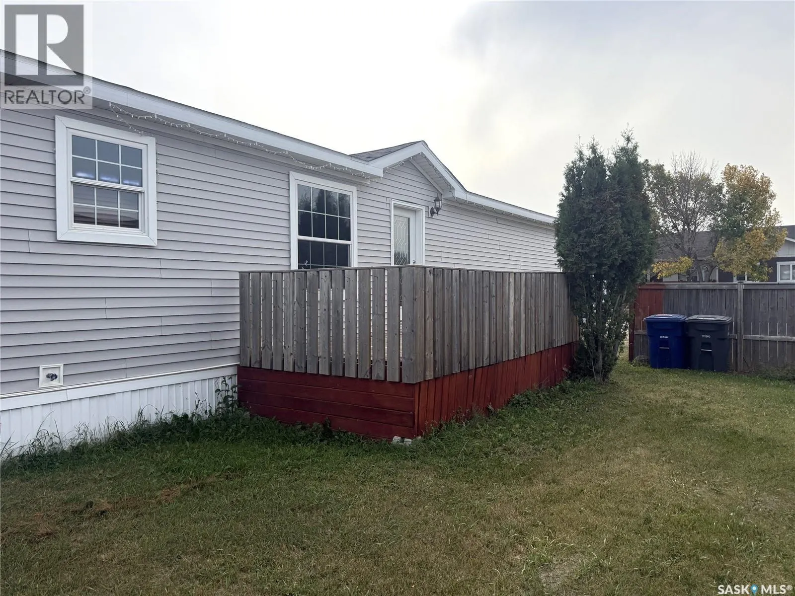 712 Prairie AVENUE