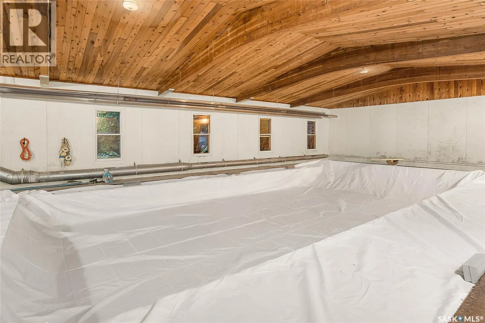 Gruenthal Road Retreat