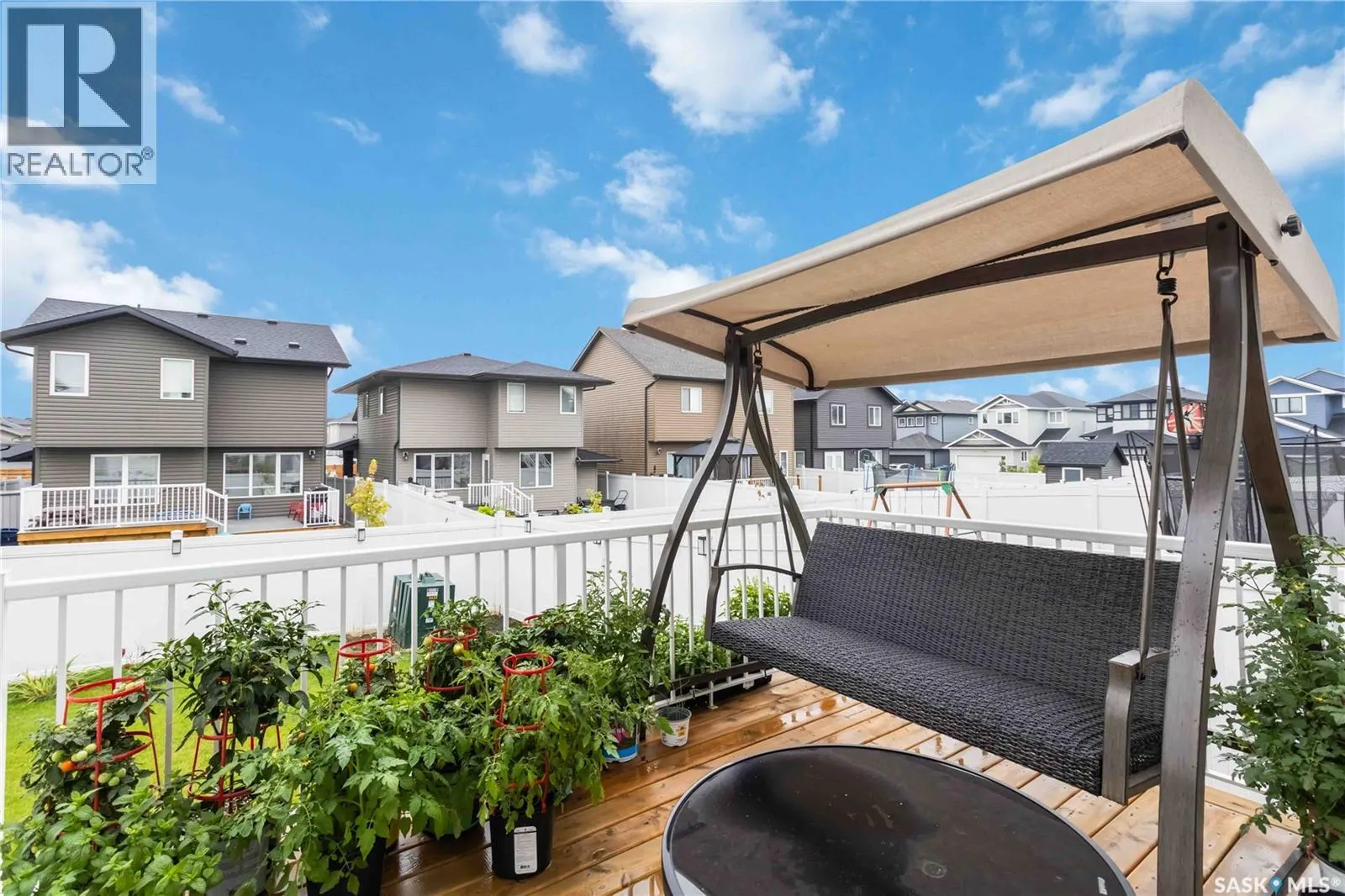 486 McFaull CRESCENT