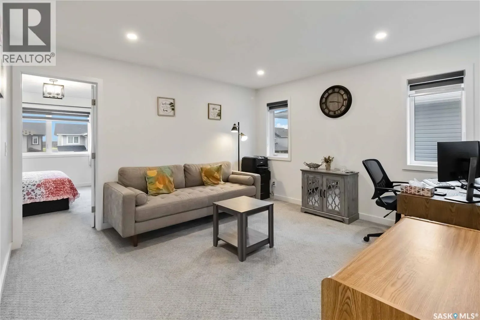486 McFaull CRESCENT