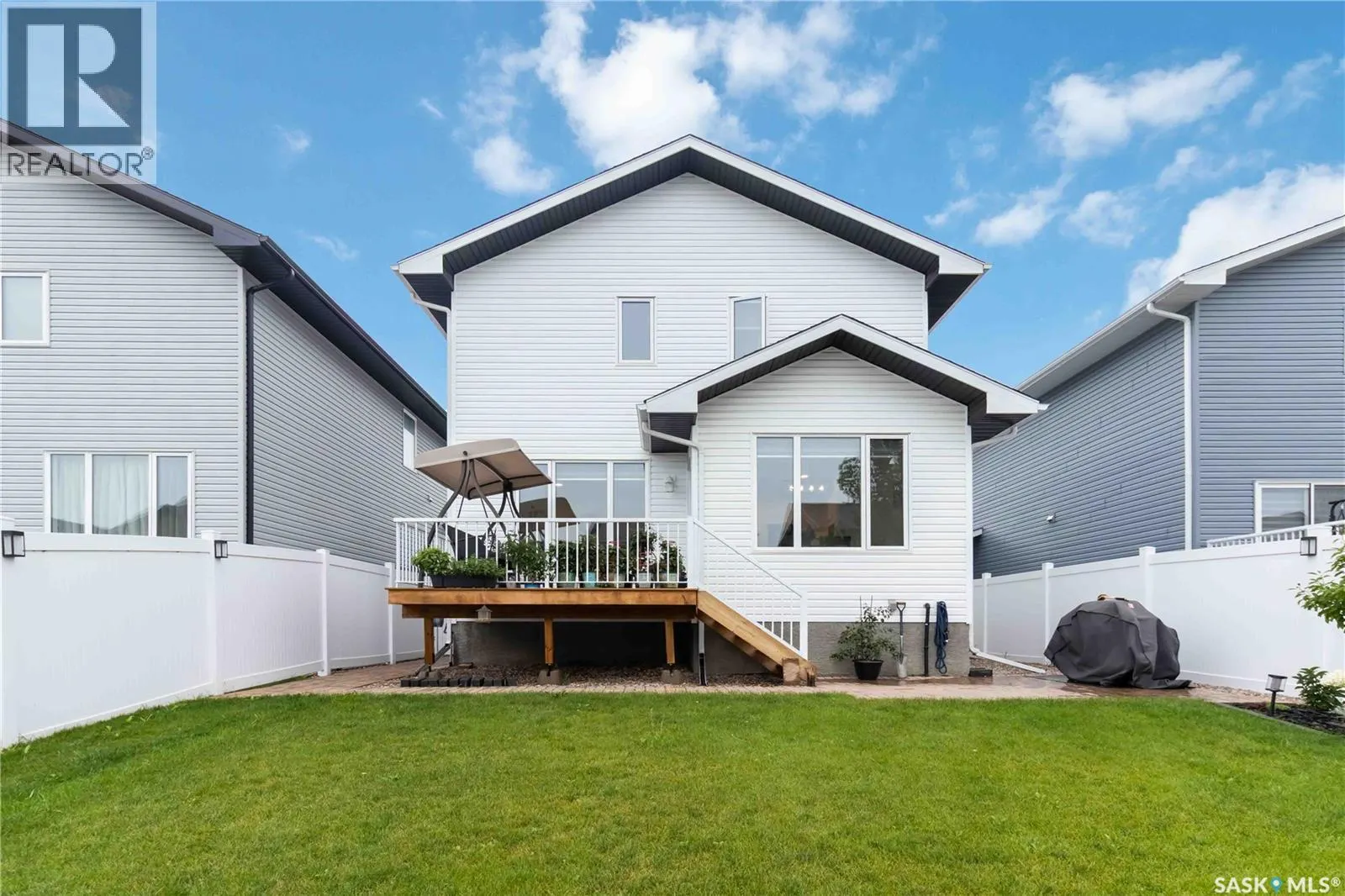 486 McFaull CRESCENT