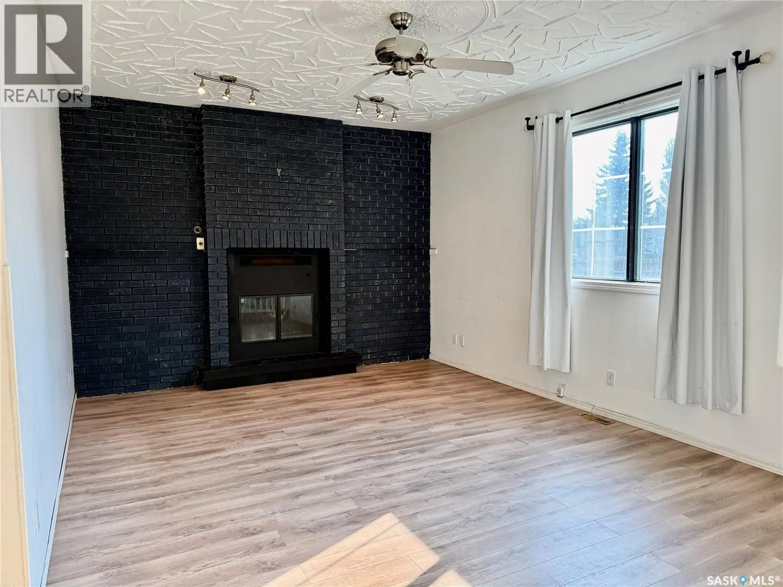 1107 16th STREET