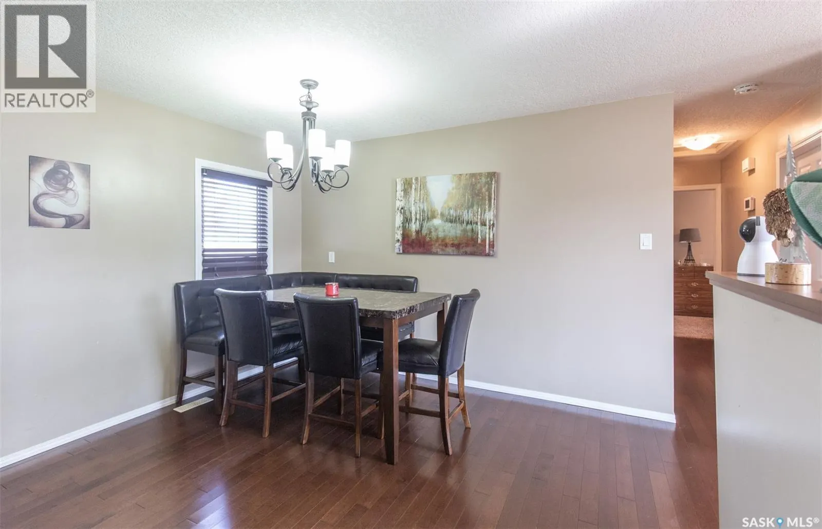 1443 Sioux CRESCENT SW