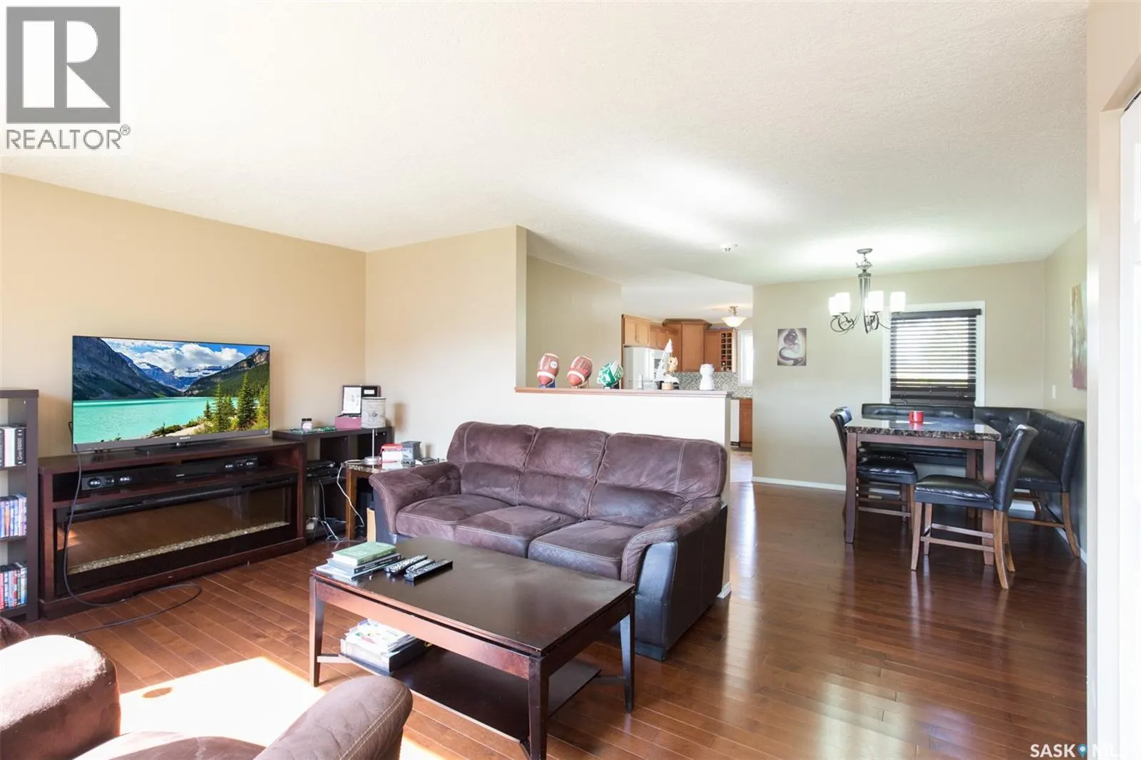 1443 Sioux CRESCENT SW