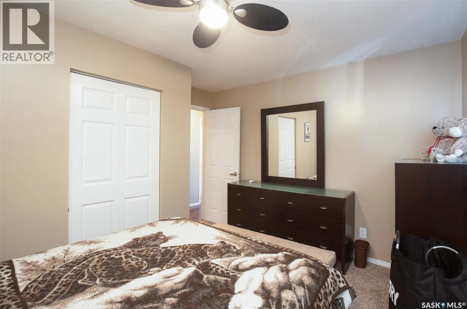 1443 Sioux CRESCENT SW