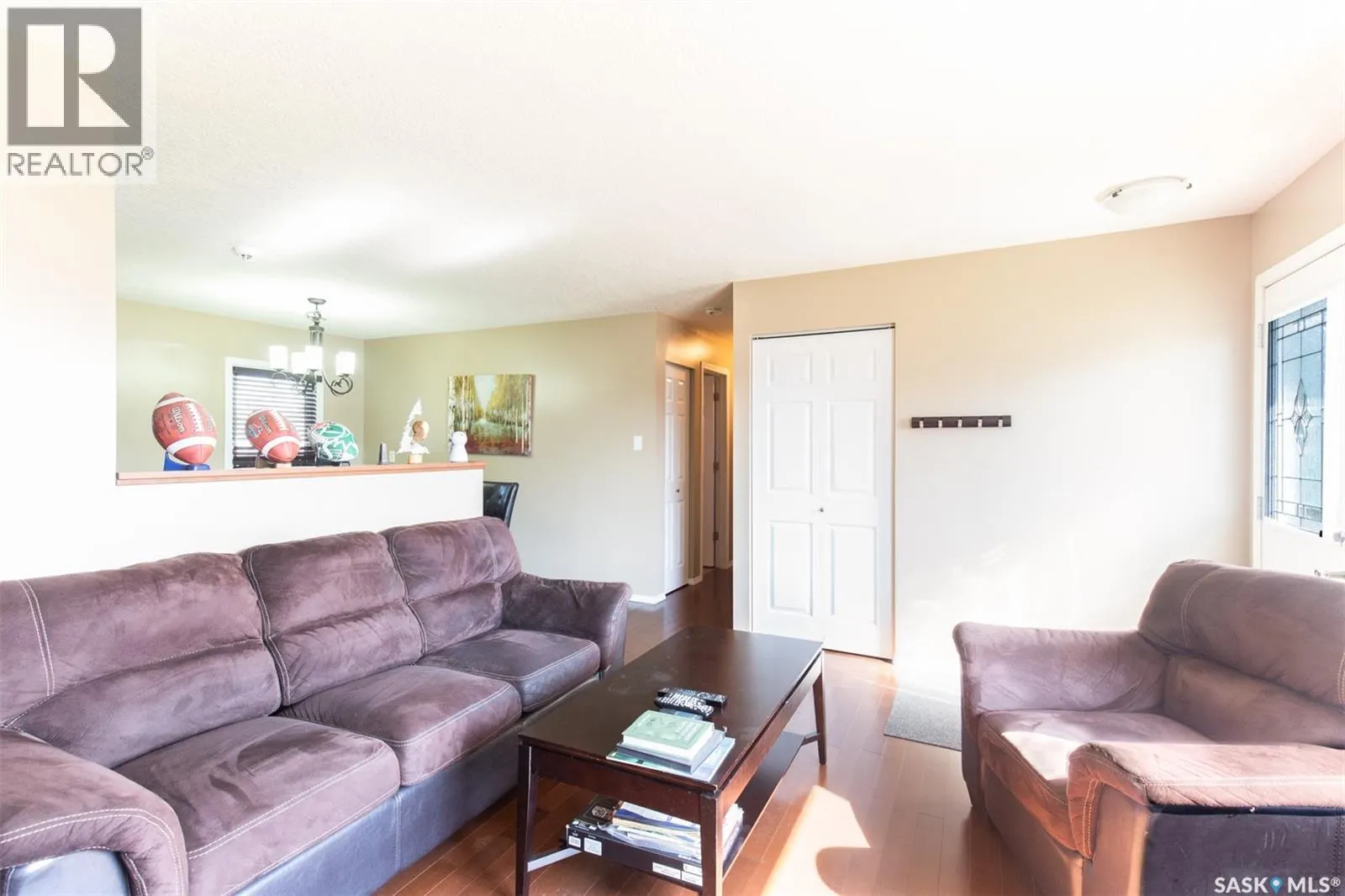 1443 Sioux CRESCENT SW