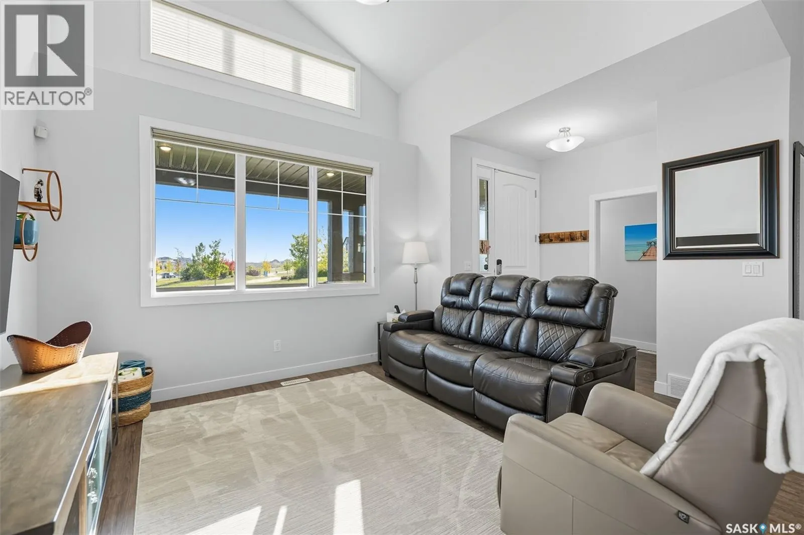 687 Secord BEND
