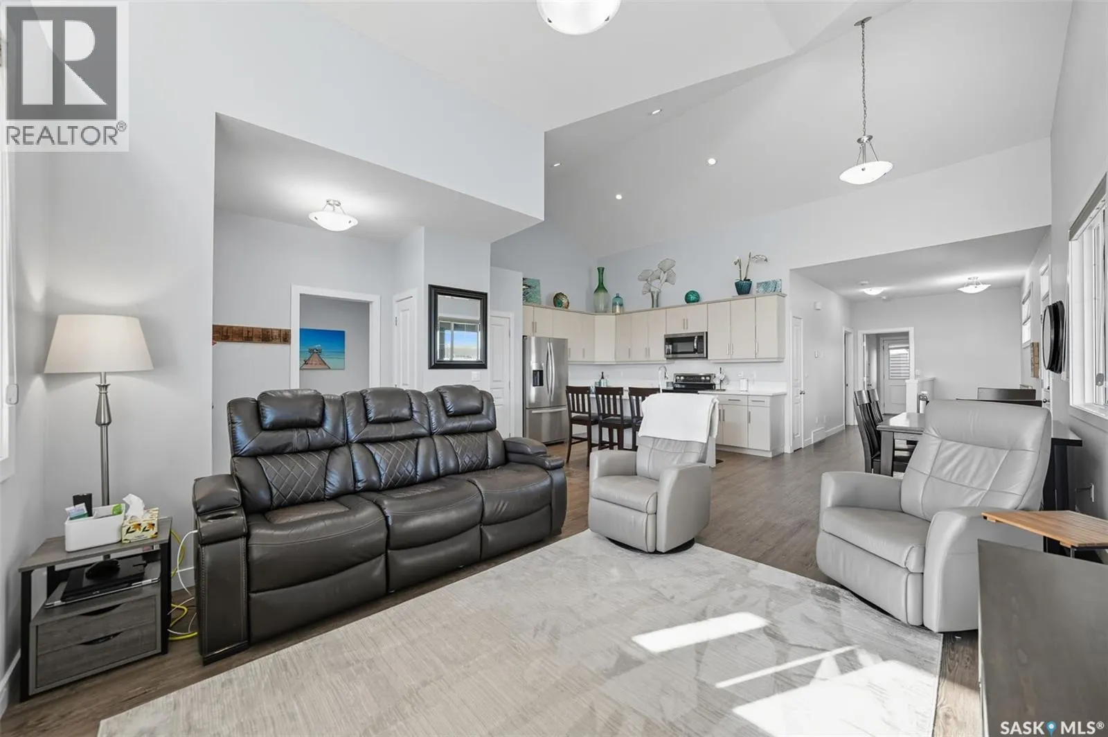 687 Secord BEND