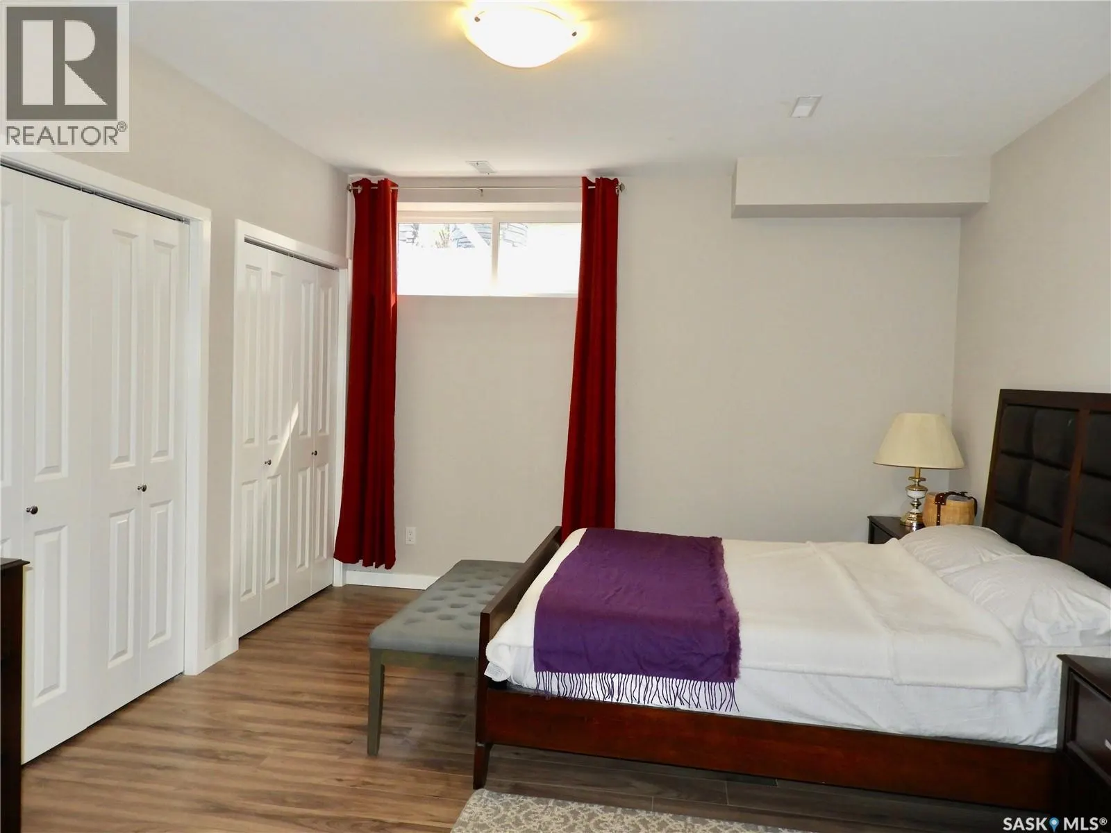 242 Whalley CRESCENT