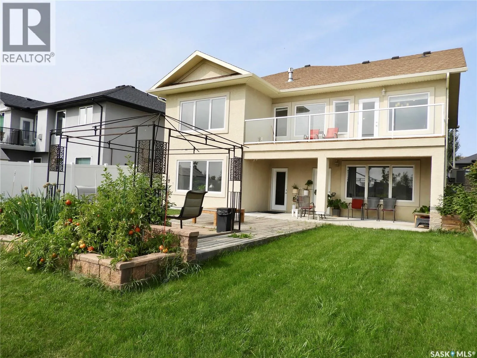242 Whalley CRESCENT