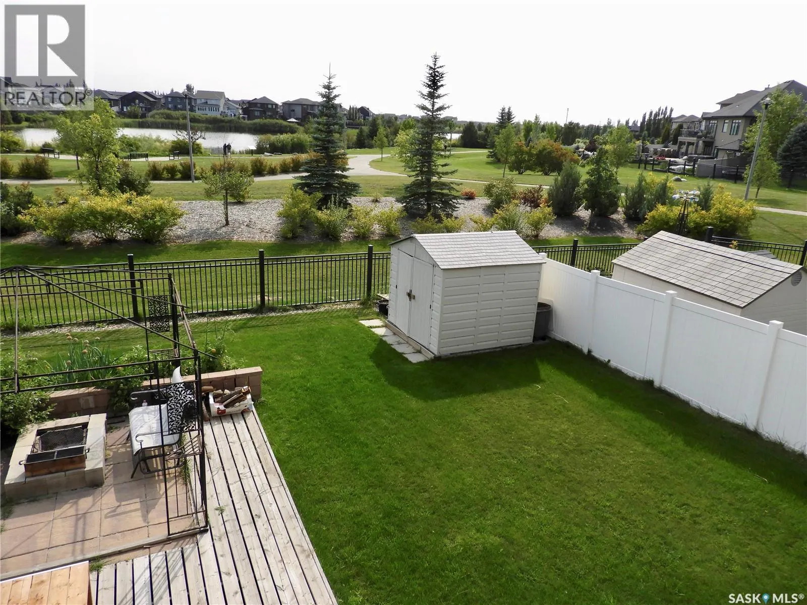 242 Whalley CRESCENT