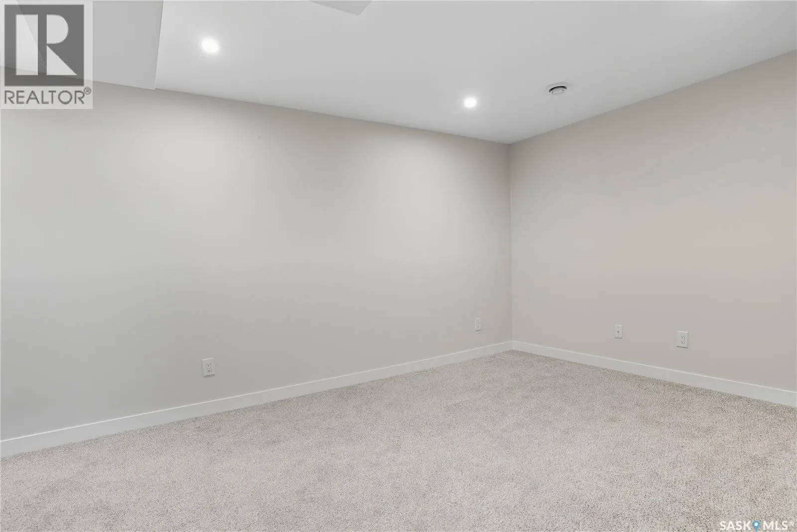 107 Westfield ROAD