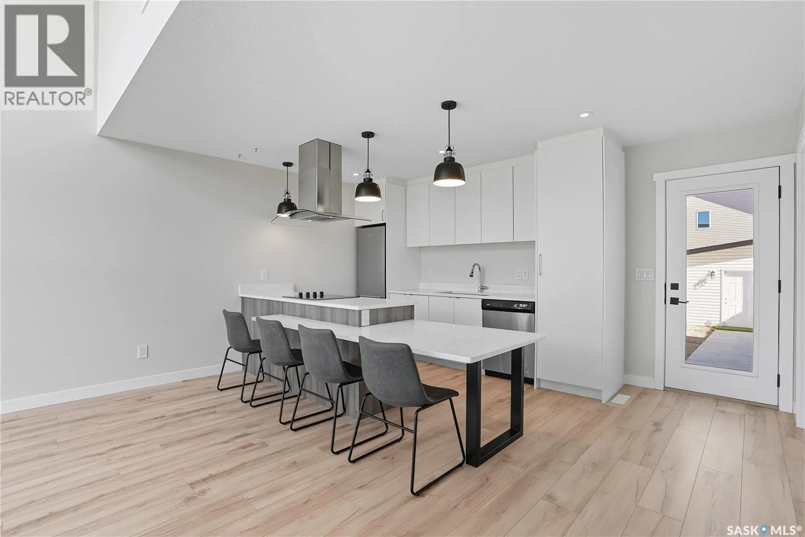 107 Westfield ROAD