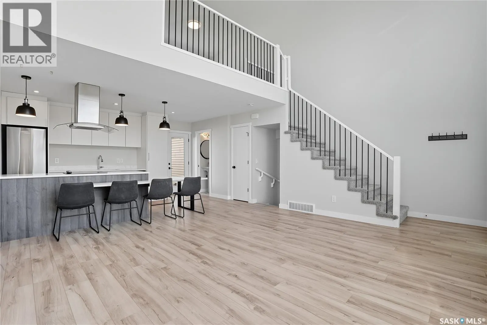 107 Westfield ROAD