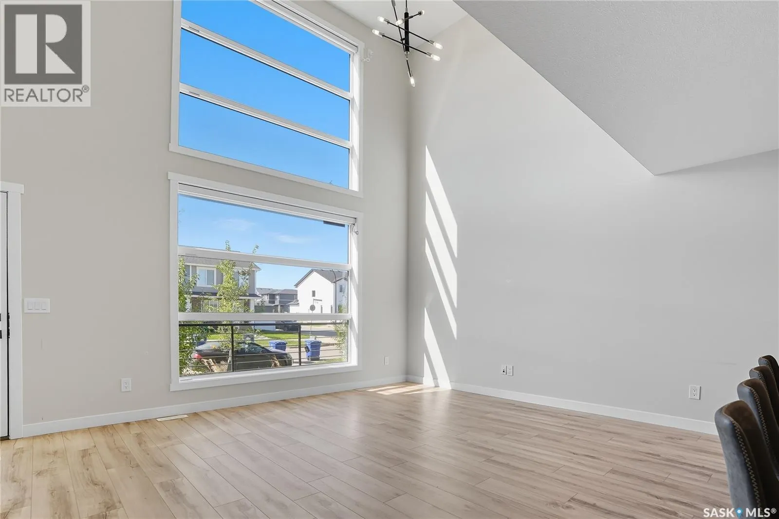 107 Westfield ROAD
