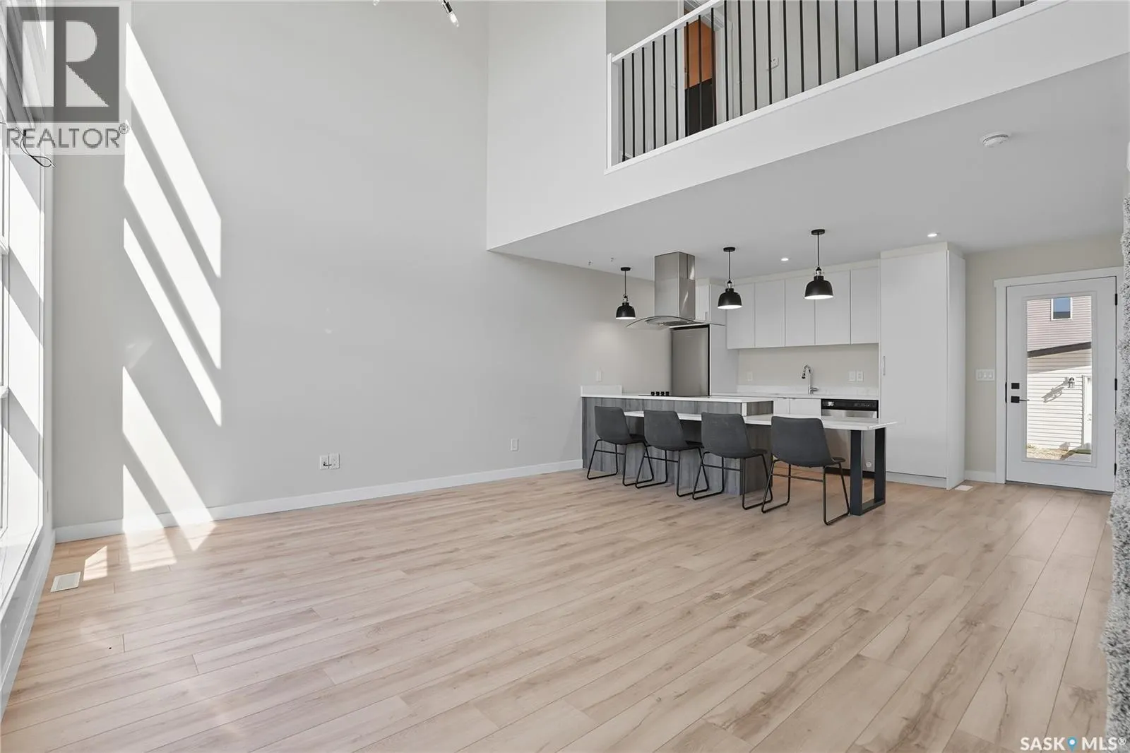 107 Westfield ROAD
