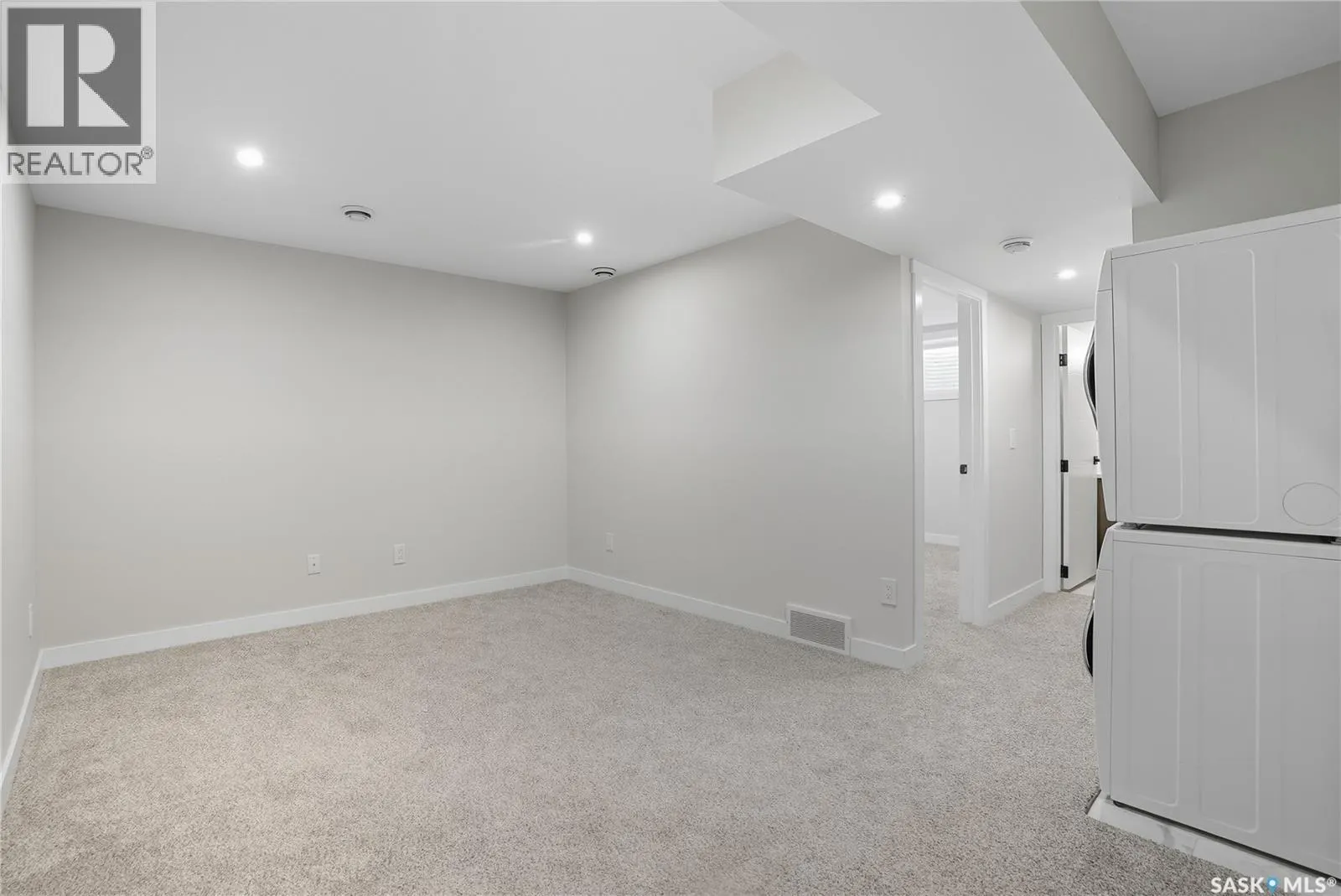 107 Westfield ROAD