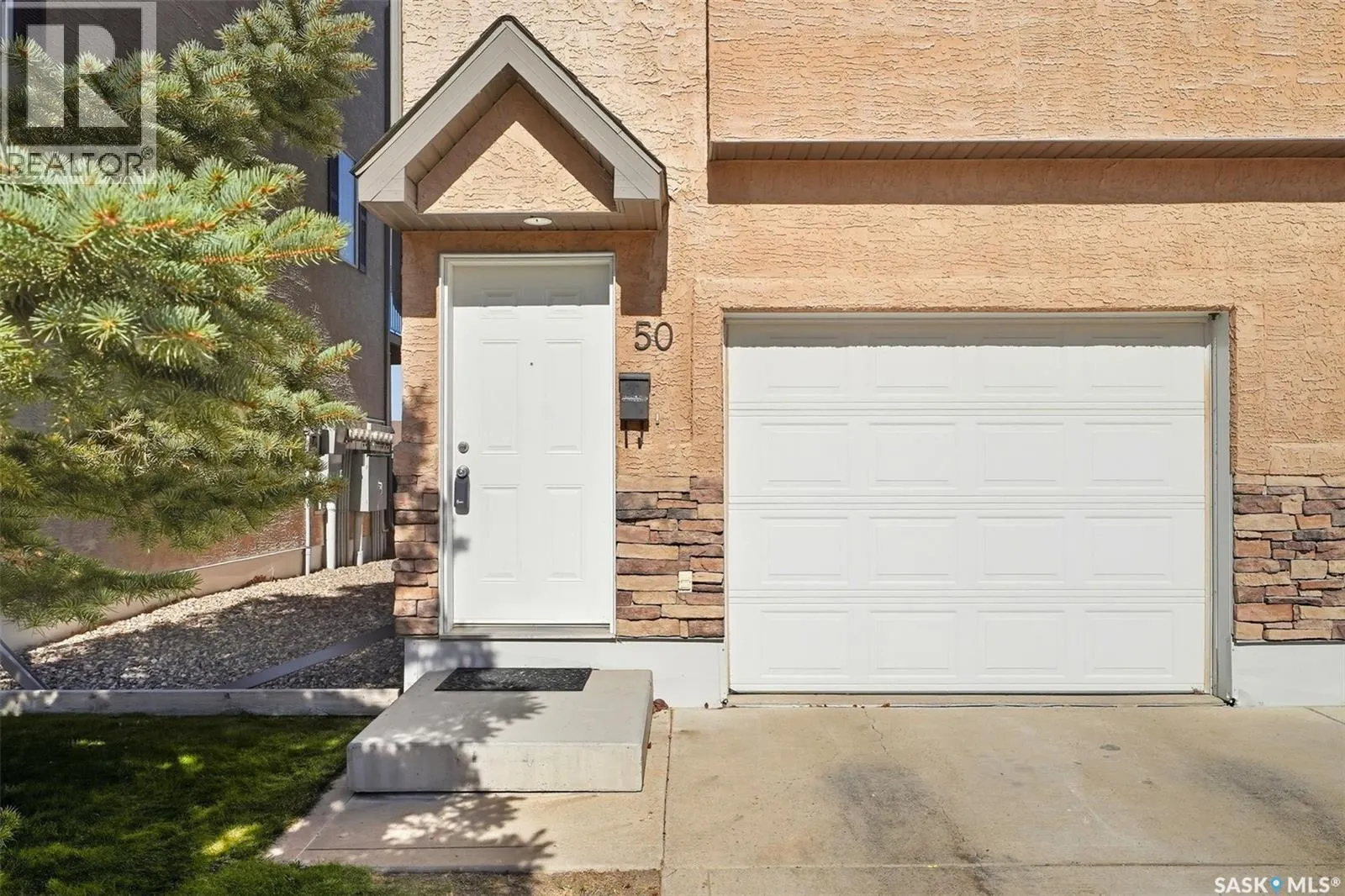 50 118 Pawlychenko LANE