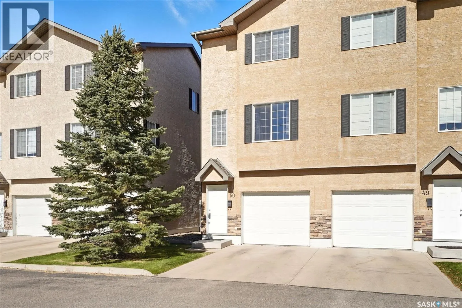 50 118 Pawlychenko LANE