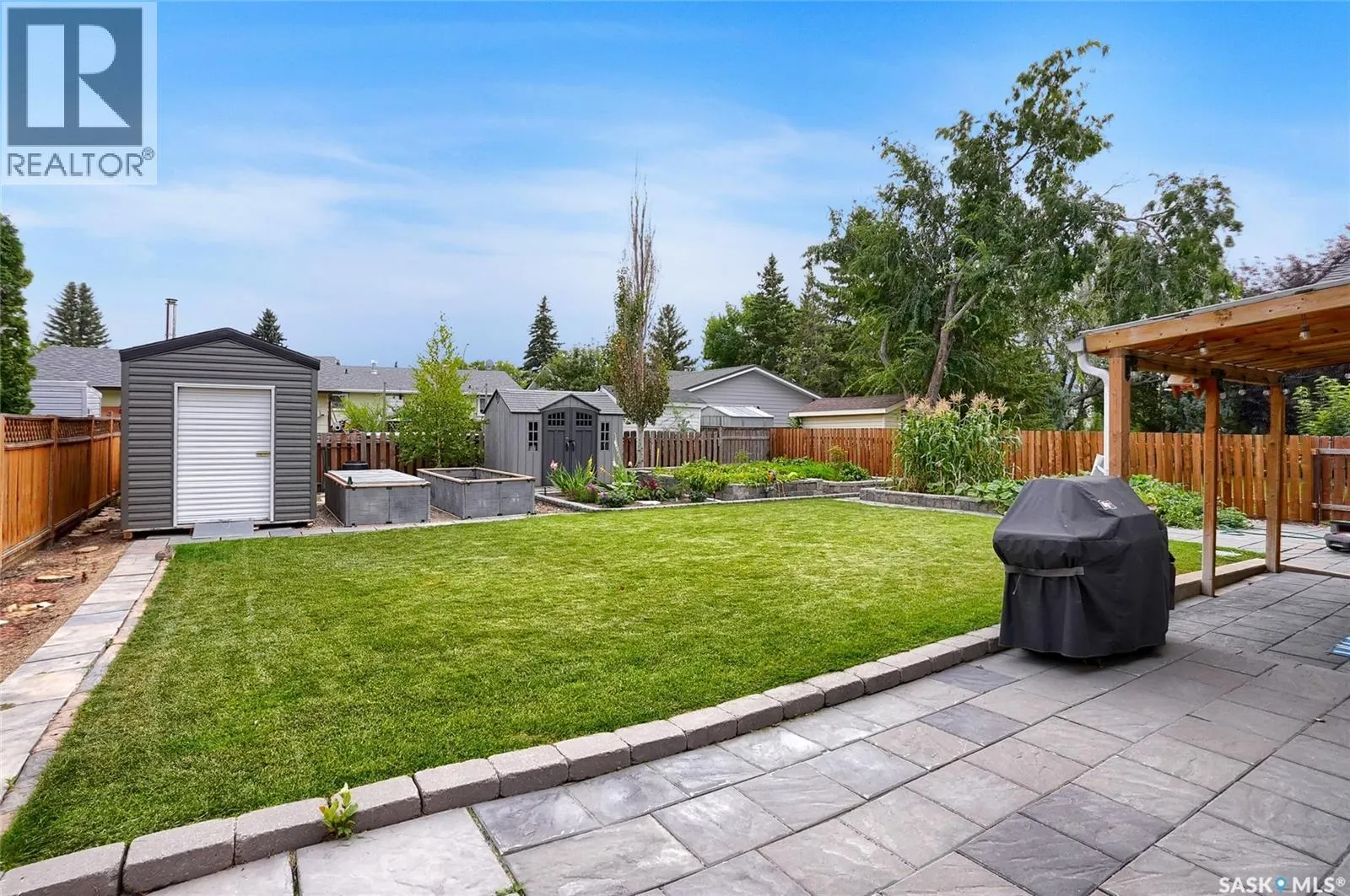 41 Edelweiss CRESCENT