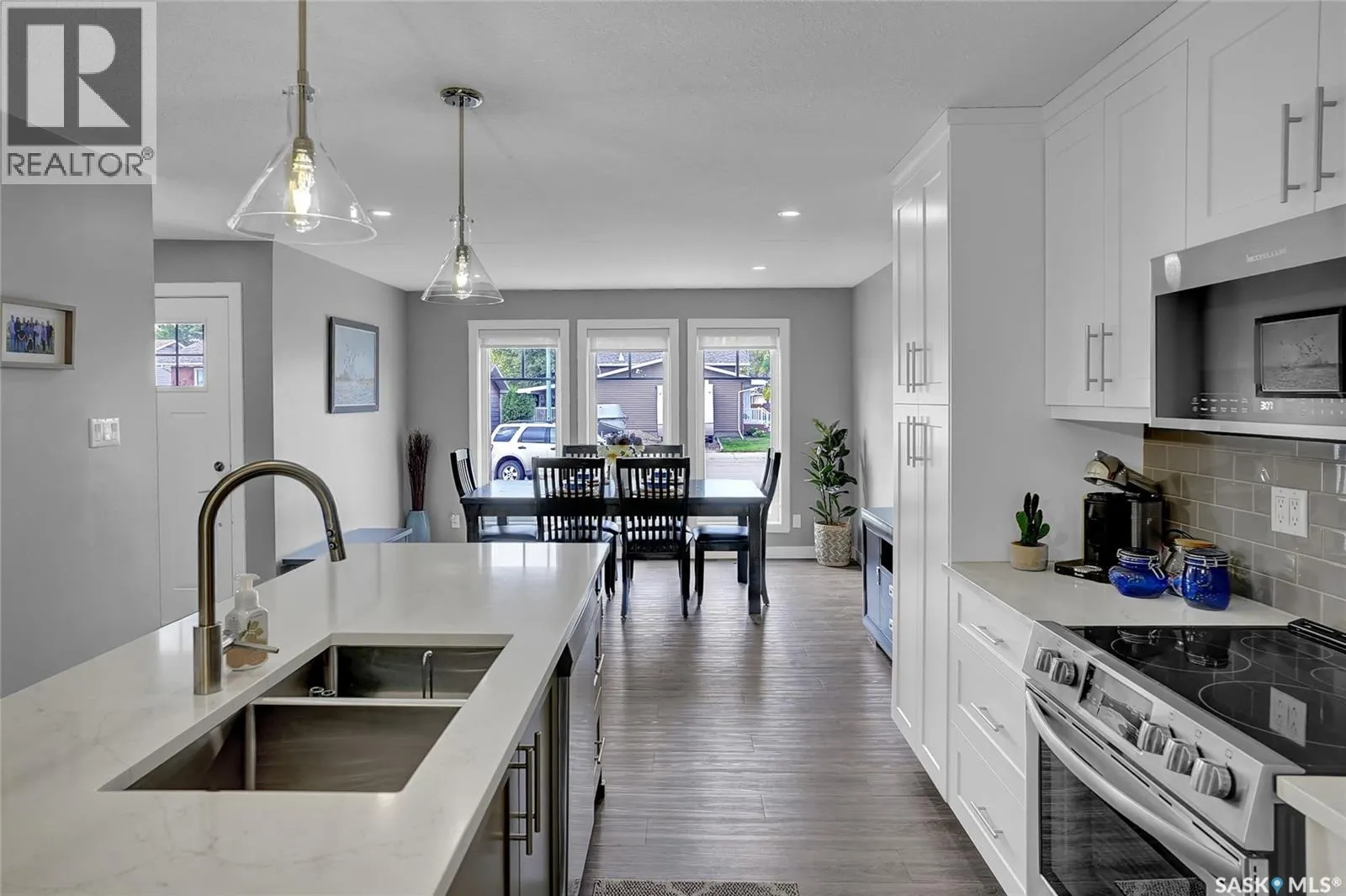 41 Edelweiss CRESCENT