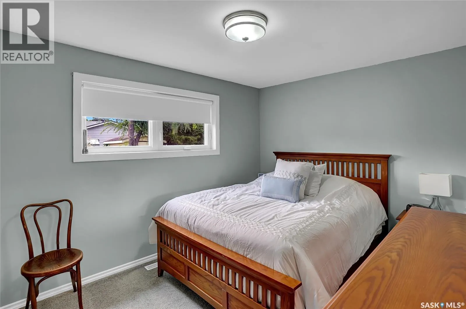 41 Edelweiss CRESCENT