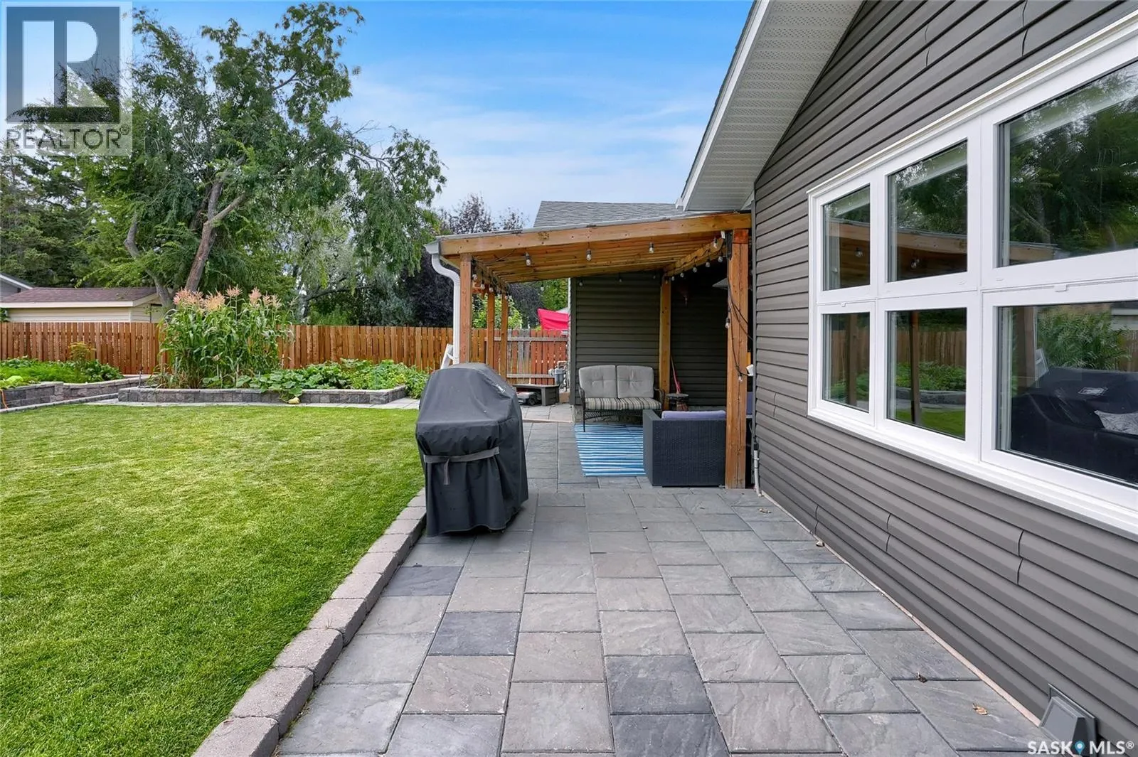 41 Edelweiss CRESCENT
