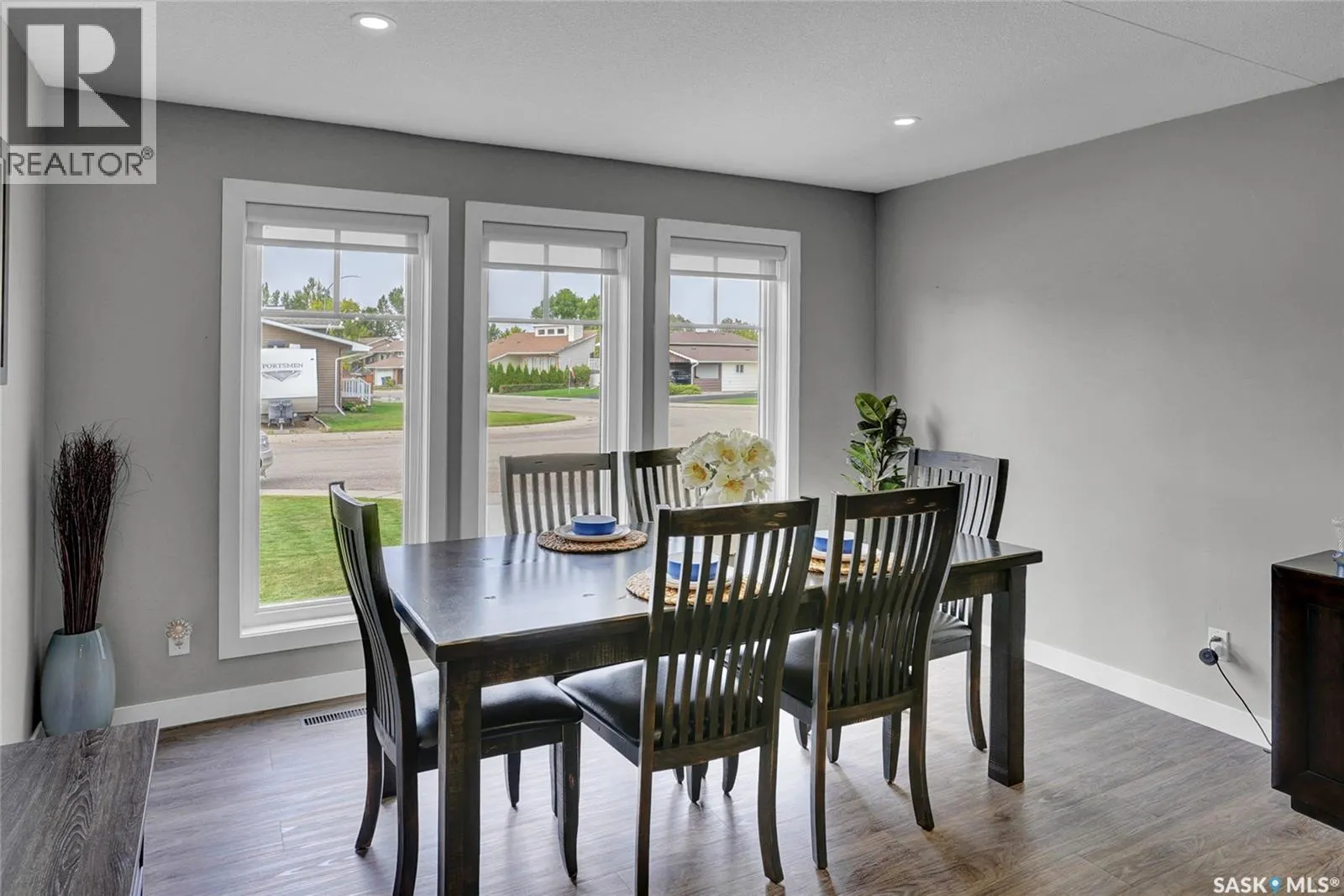 41 Edelweiss CRESCENT