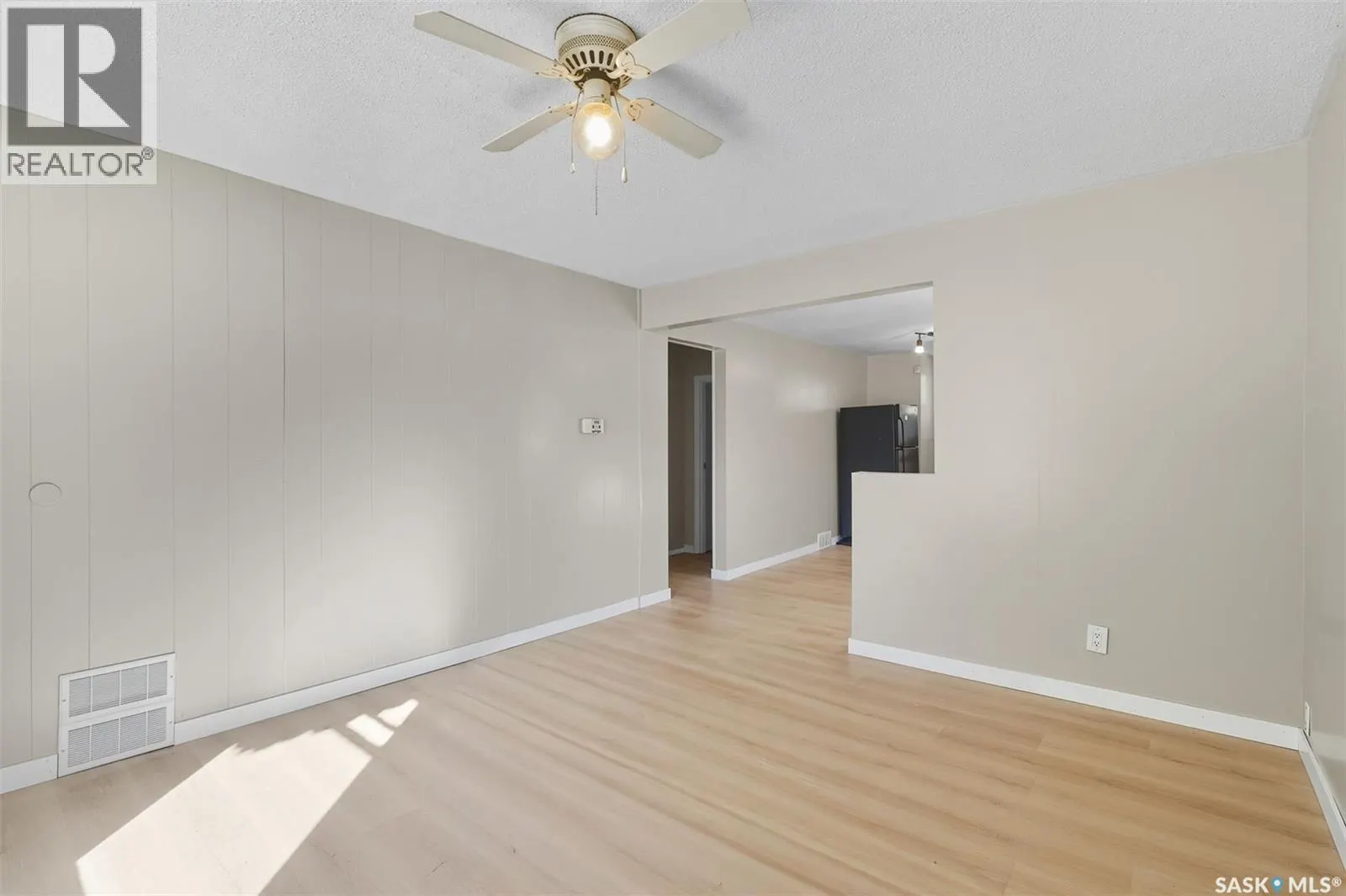 517 Isabella STREET W