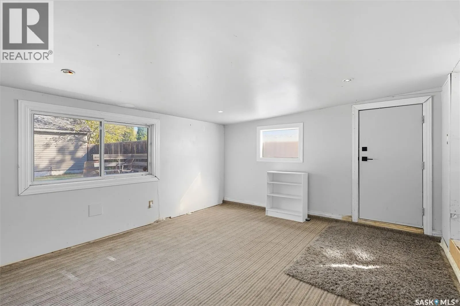 517 Isabella STREET W