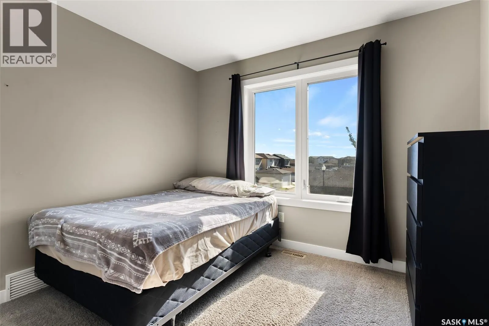 5488 AERIAL CRESCENT