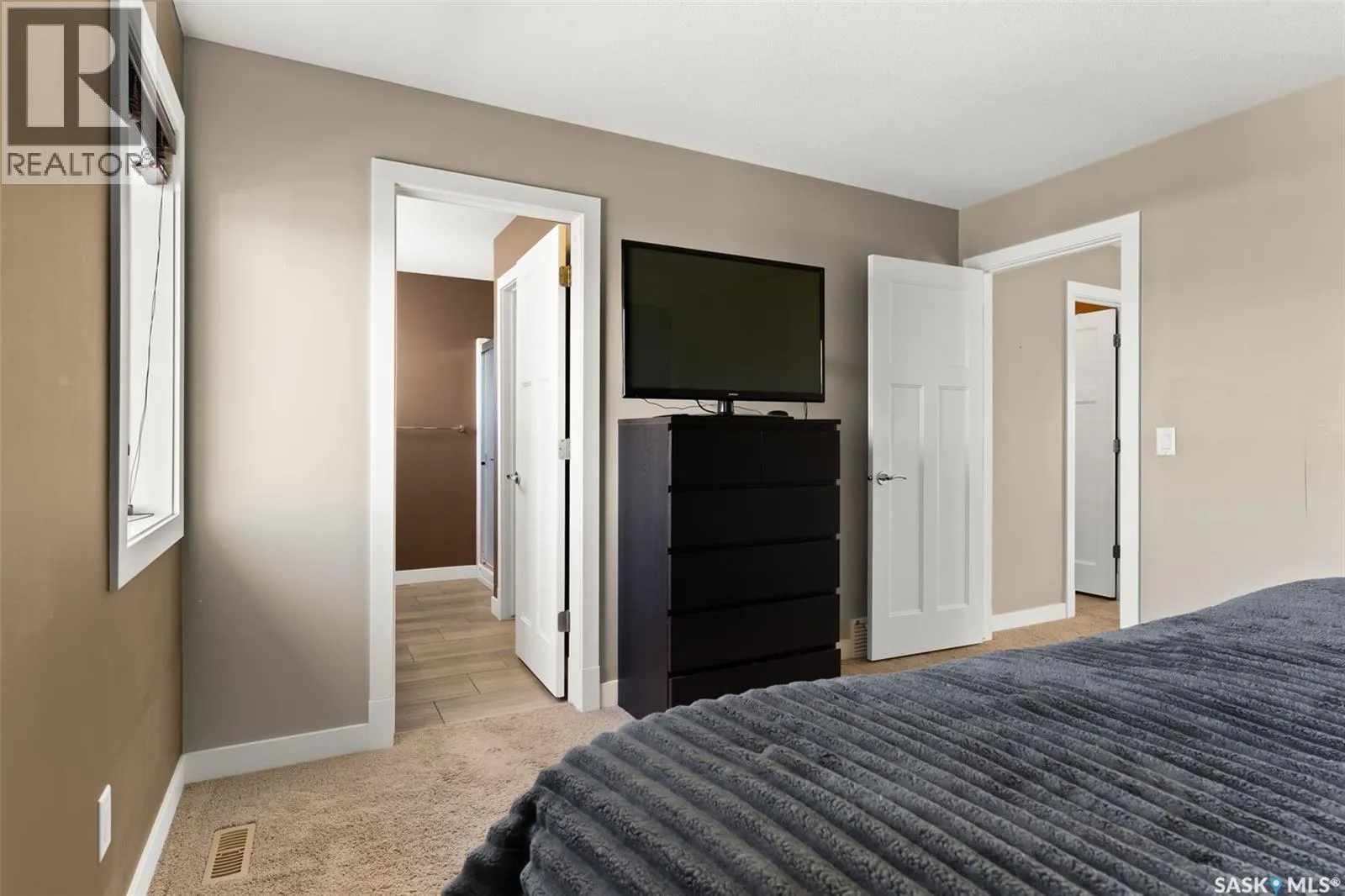 5488 AERIAL CRESCENT