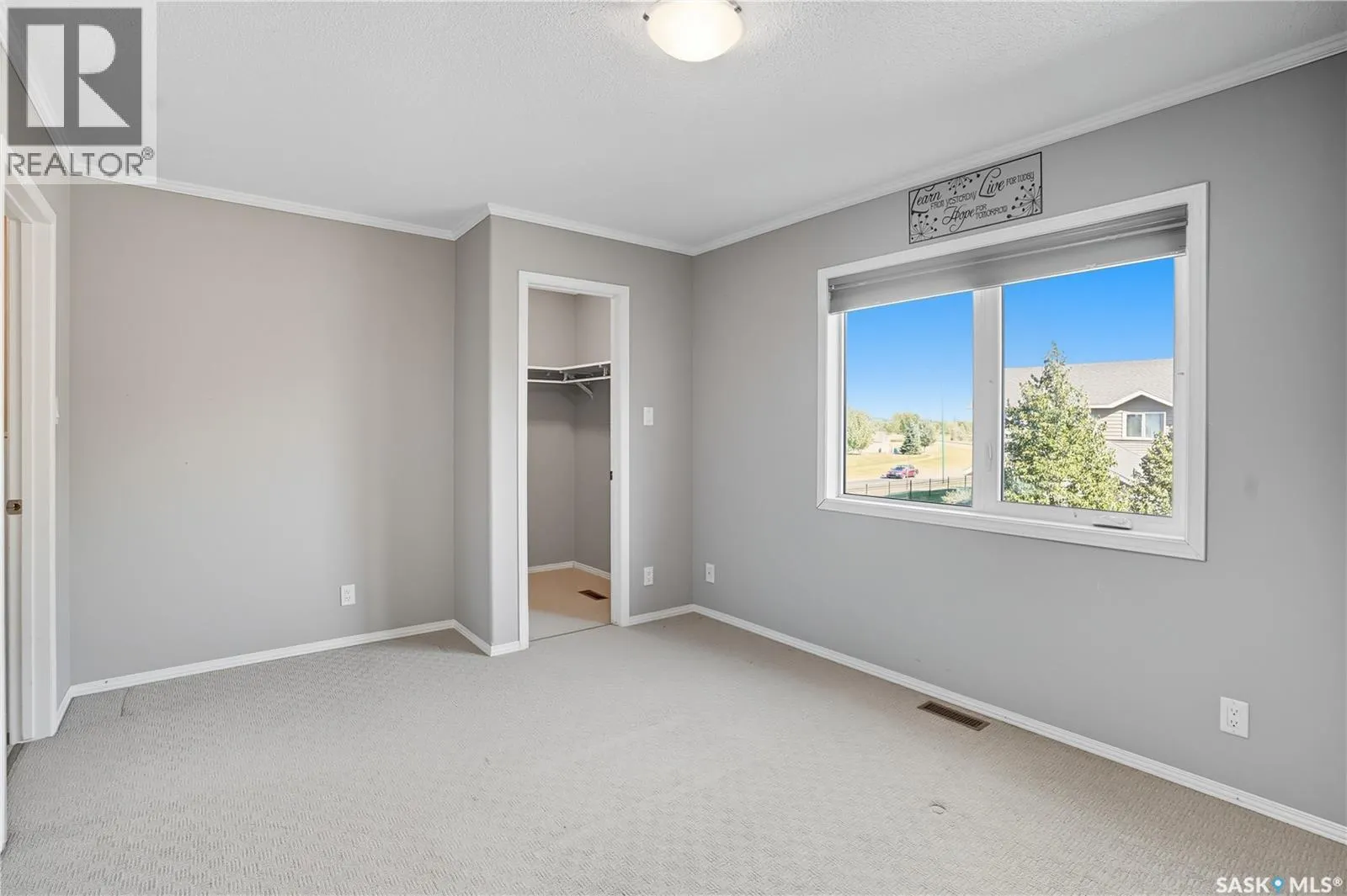 404 715 Hart ROAD