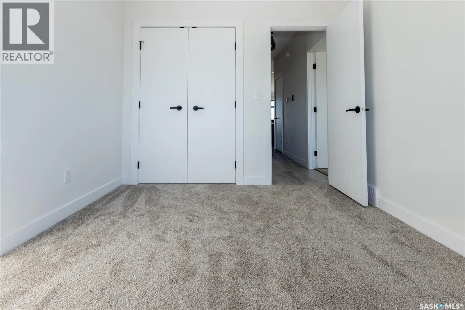 3 298 Prairie Dawn DRIVE