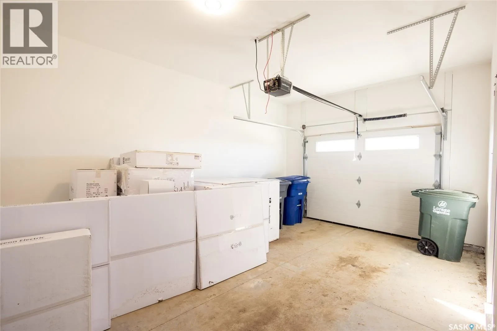 3 298 Prairie Dawn DRIVE