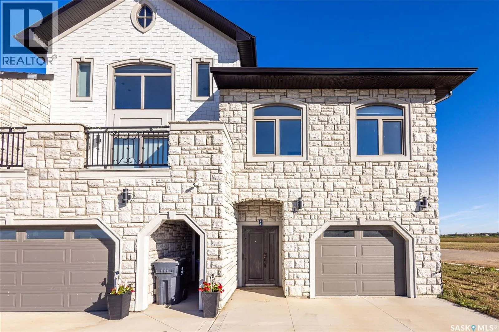 3 298 Prairie Dawn DRIVE