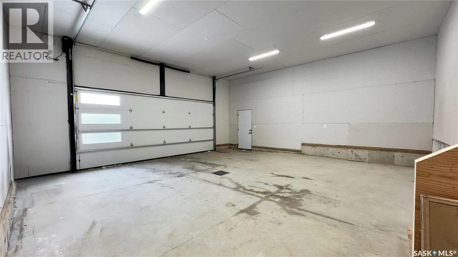 428 Woolf BEND