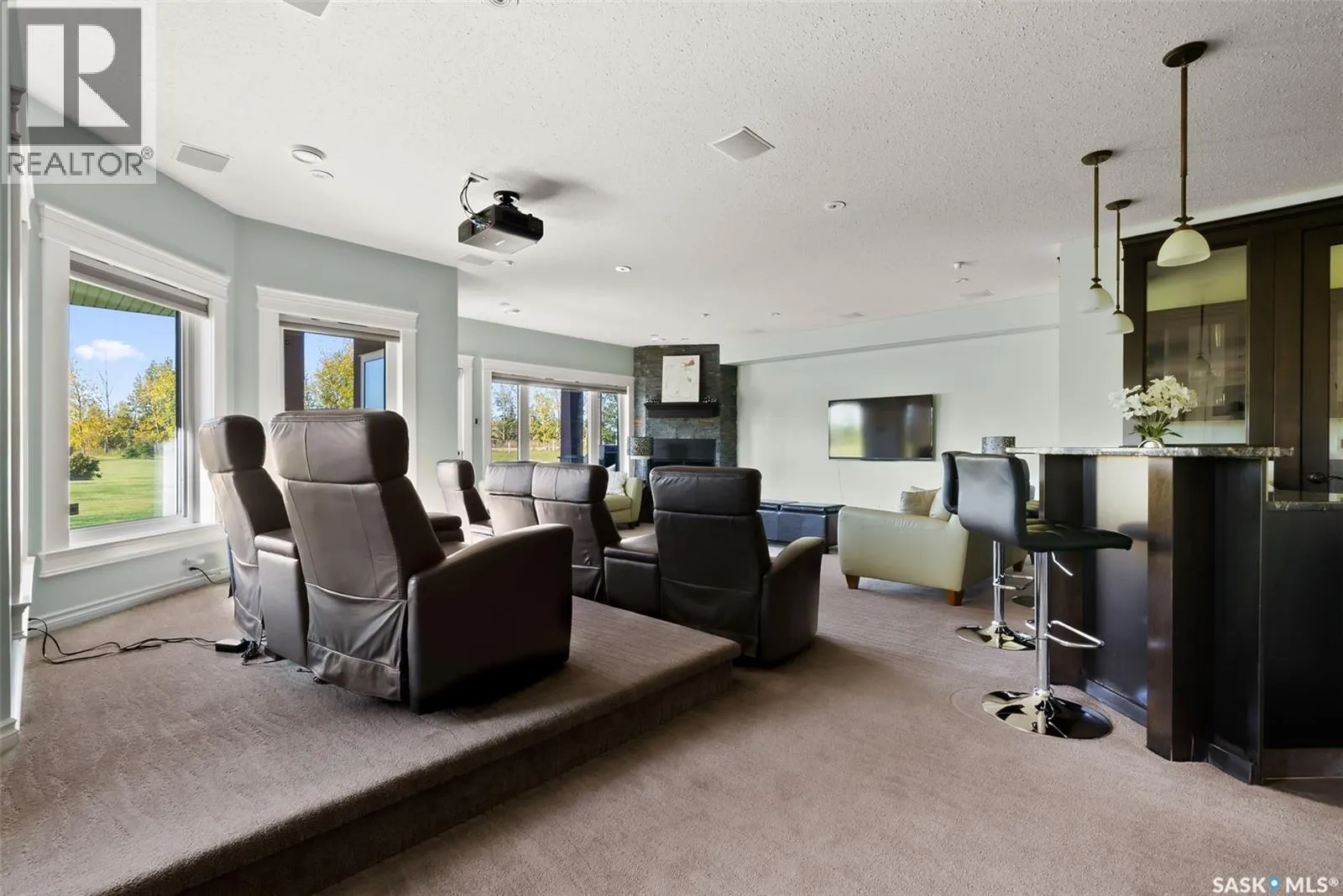 123 Slater CRESCENT