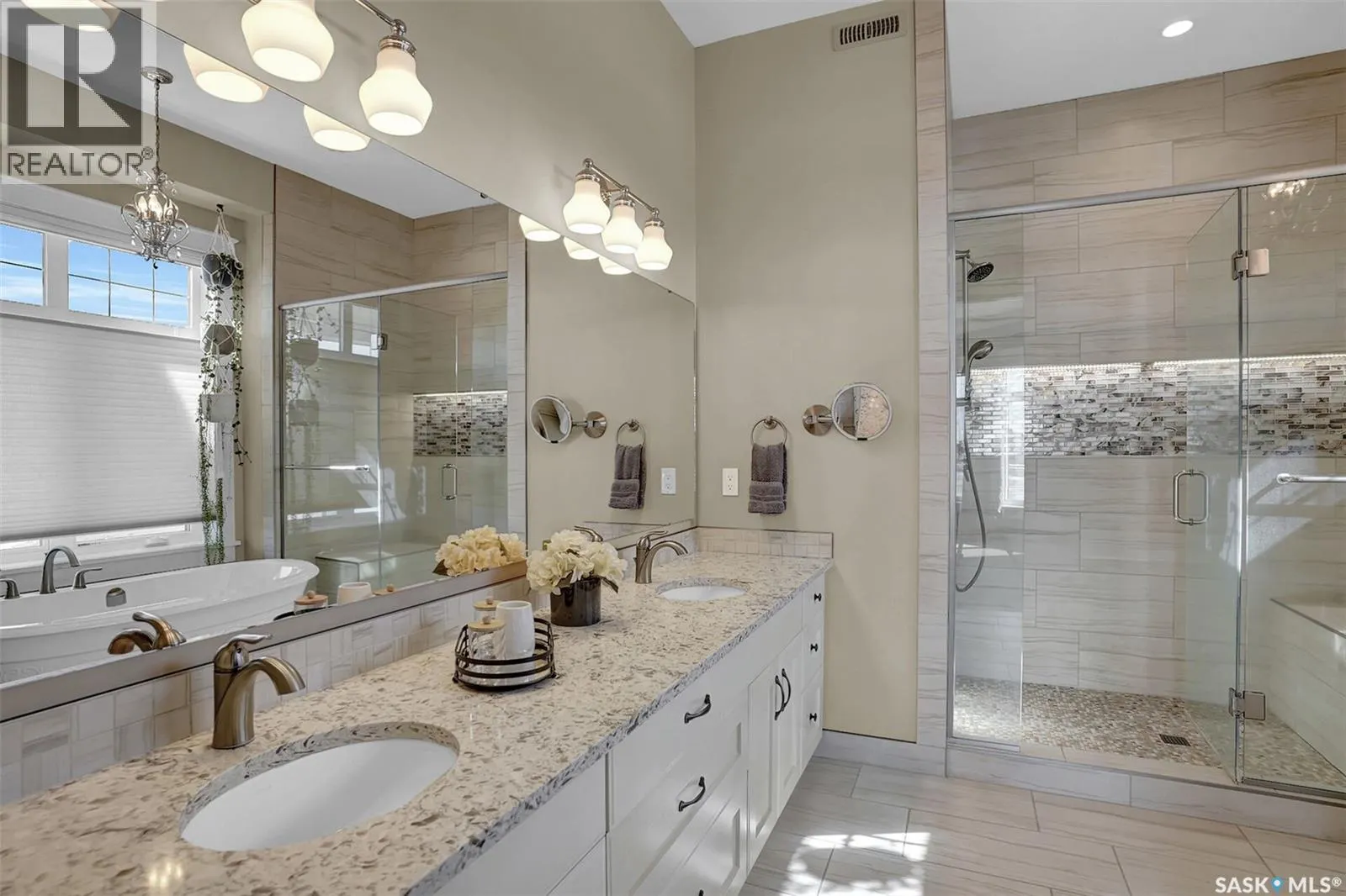 330 Spruce Creek DRIVE