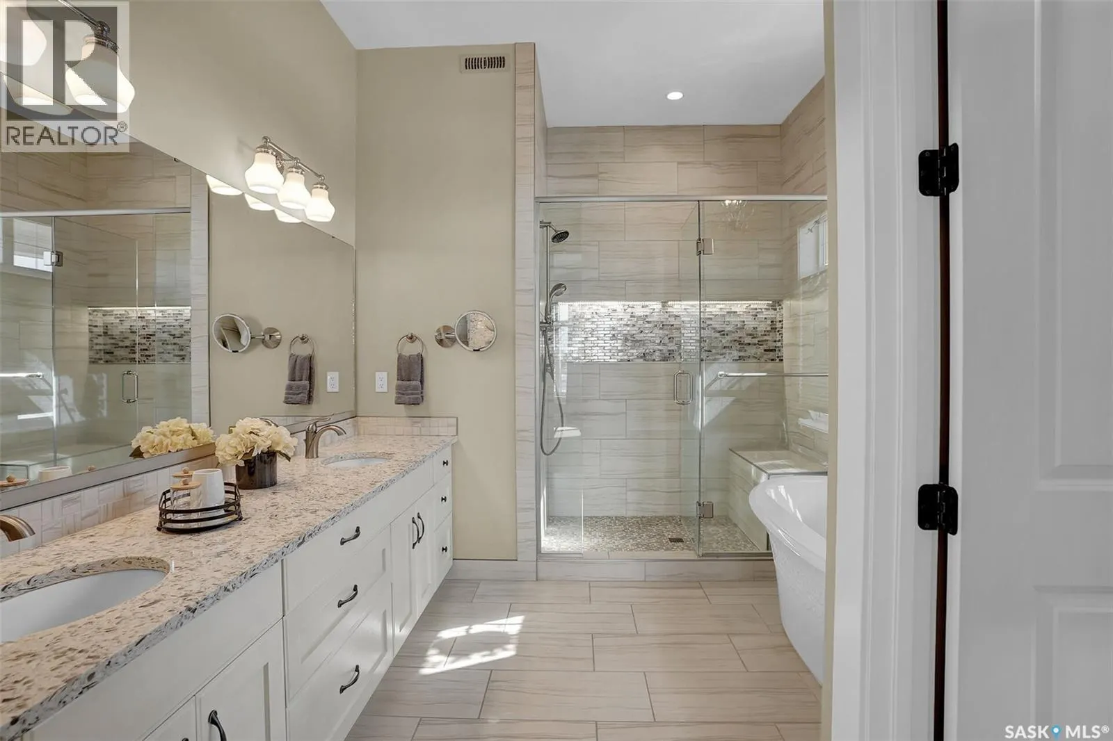 330 Spruce Creek DRIVE