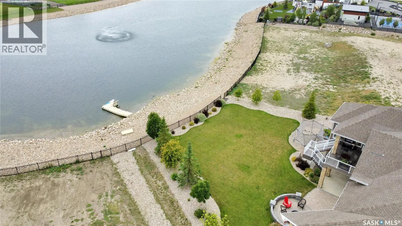 330 Spruce Creek DRIVE