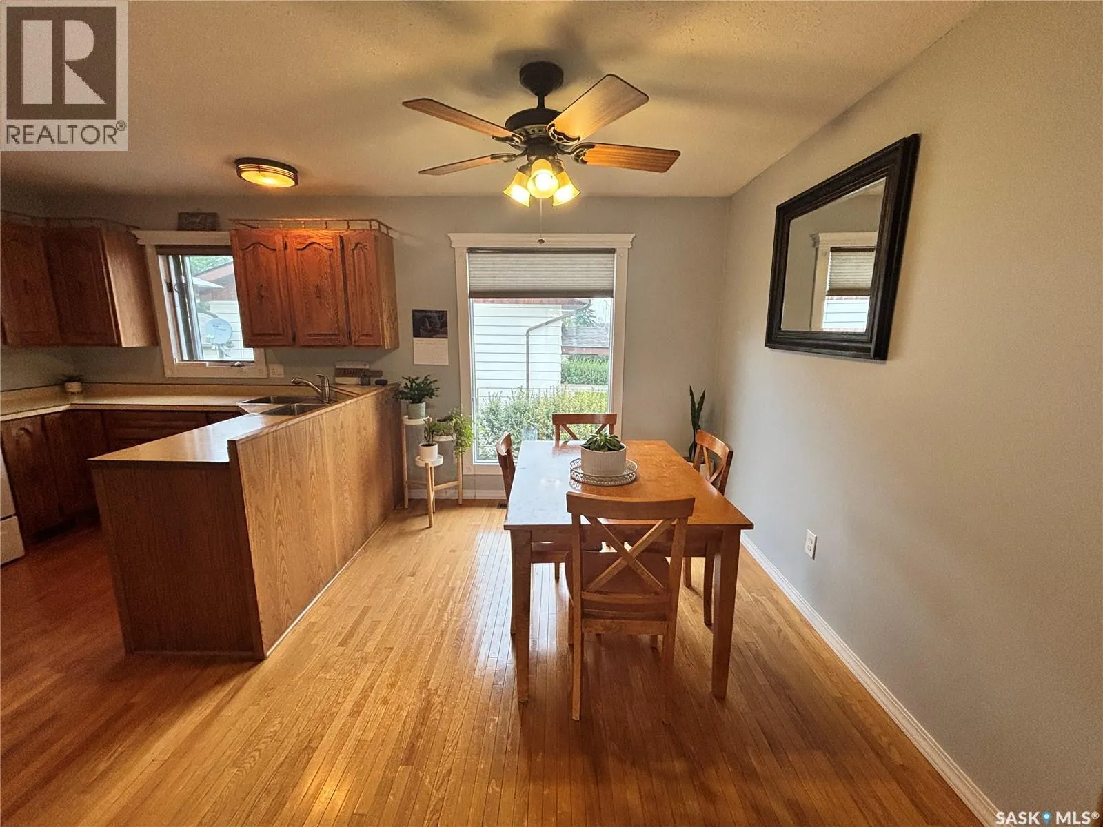 47 Howard CRESCENT
