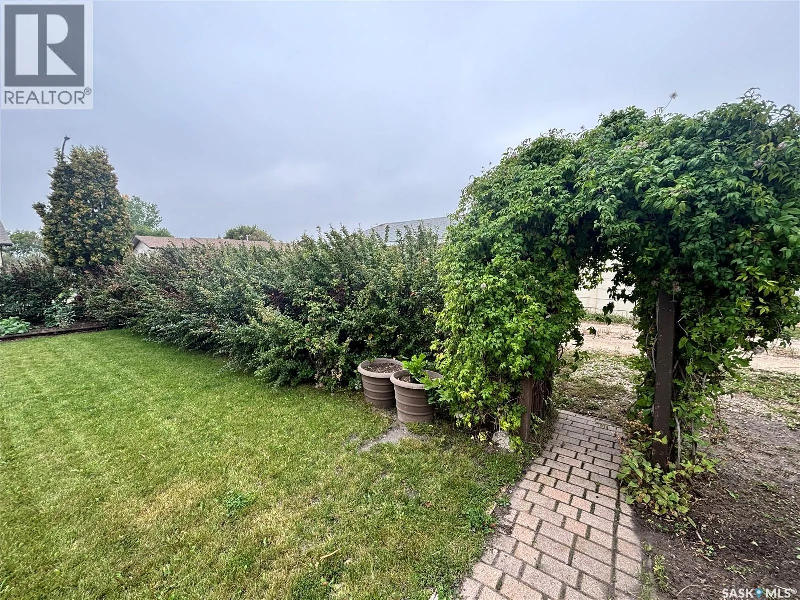 47 Howard CRESCENT