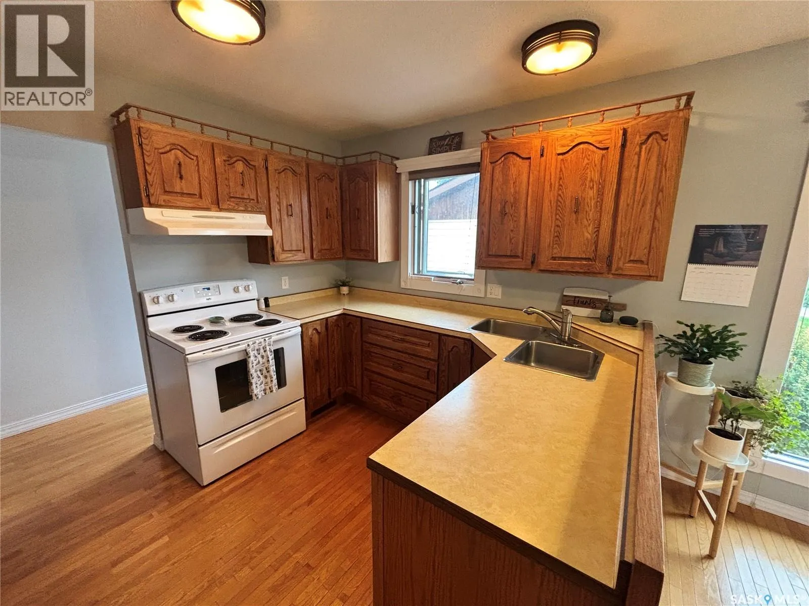 47 Howard CRESCENT