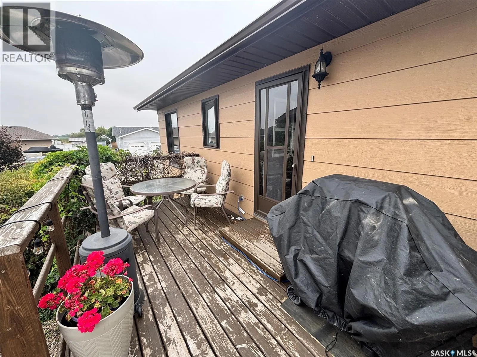 47 Howard CRESCENT
